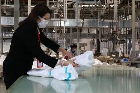 梁燕 安徽利澳国际注册环？萍脊煞萦邢薰镜持Р渴榧、总经理