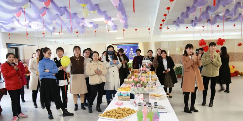 致敬利澳国际注册女神：愿您所期皆所念，所念皆如愿！