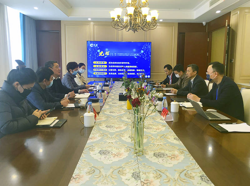  安徽省纺织行业协会到利澳国际注册科技调研走访 