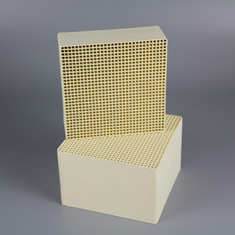 SCR脱硝催化剂长时间使用后会降低其活性吗？