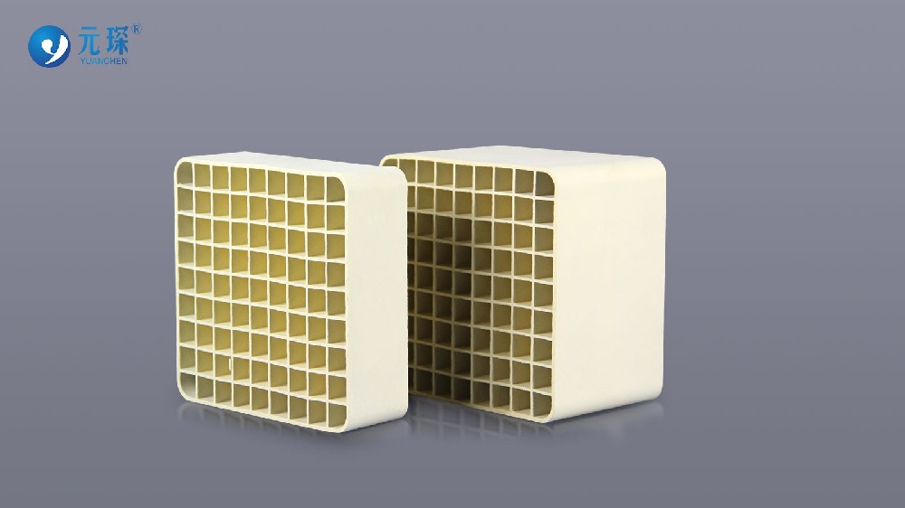 ? 脱硝催化剂会燃烧吗？为什么？